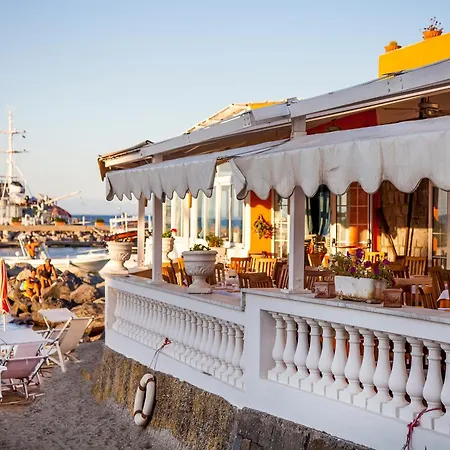 Hotel La Sirenella 3*
