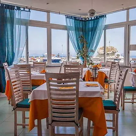 Hotel La Sirenella 3*