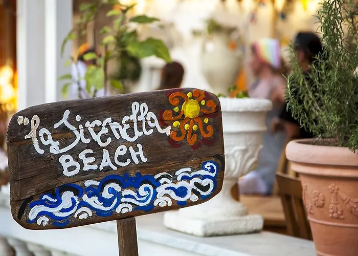 Hotel La Sirenella 3*