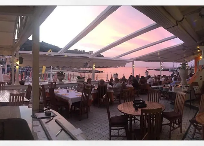 La Sirenella Lacco Ameno (Isola d'Ischia)