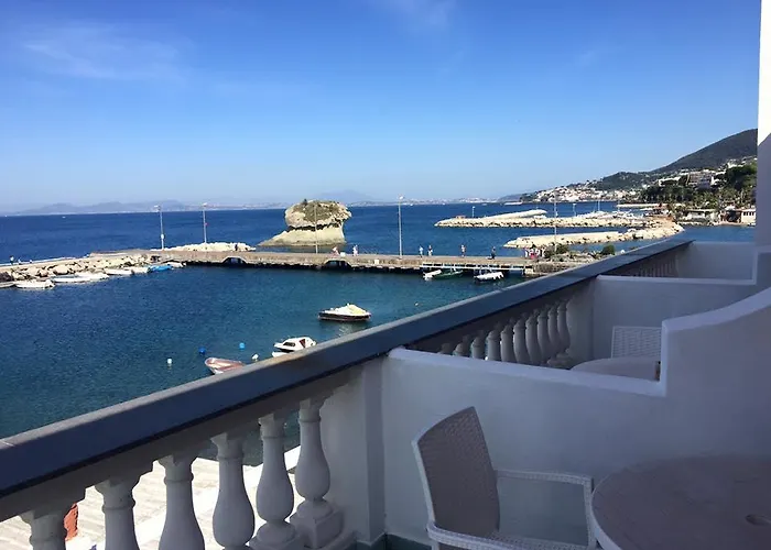 La Sirenella Lacco Ameno (Isola d'Ischia)